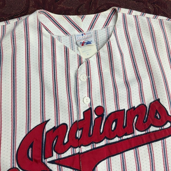 80s Striped Cleveland Indians Majestic MLB Baseball Jersey - Picture 4 of 9